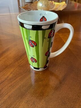 Signature Bug Me Alicia Tormey Designs Lady Bugs 16oz Stoneware Coffee Mug
